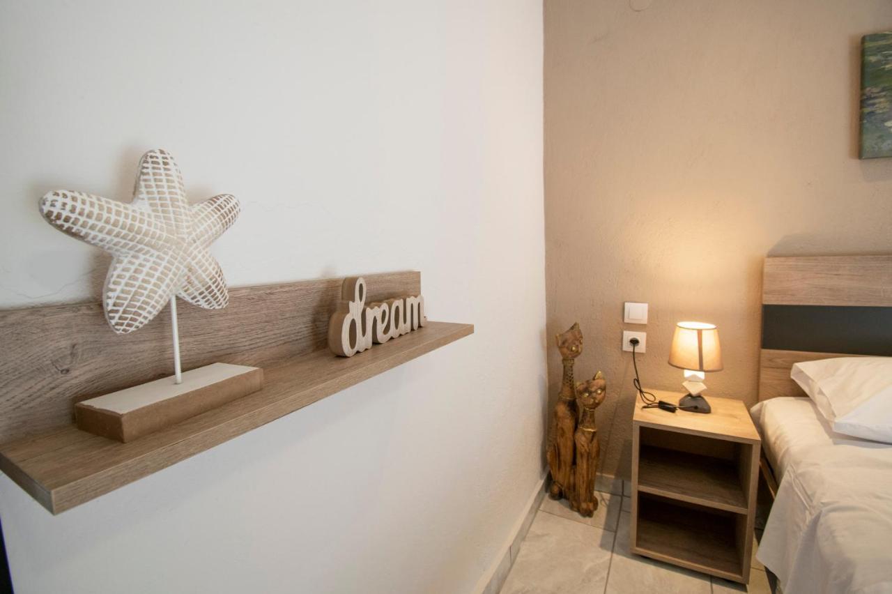 Forest View Apartments By Rentalspro - Fourka Halkidiki Luaran gambar